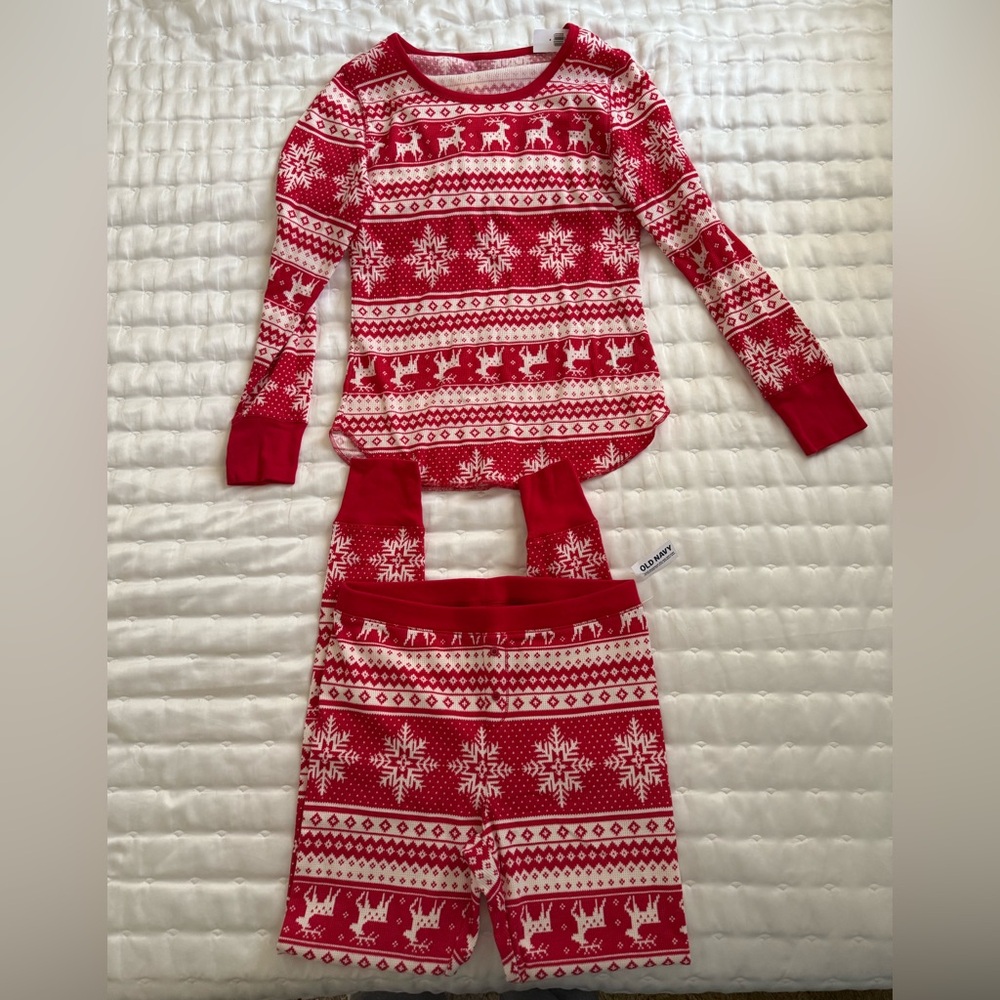 Old Navy Women’s Pajama Set